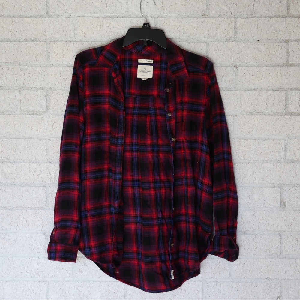 American Eagle fall boyfriend-fit flannel shirt